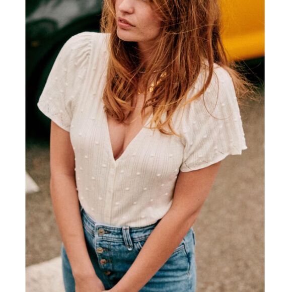 Sézane White Textured Blouse - Picture 2 of 9
